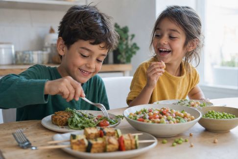 Faire aimer les protéines végétales aux enfants : conseils et jeux